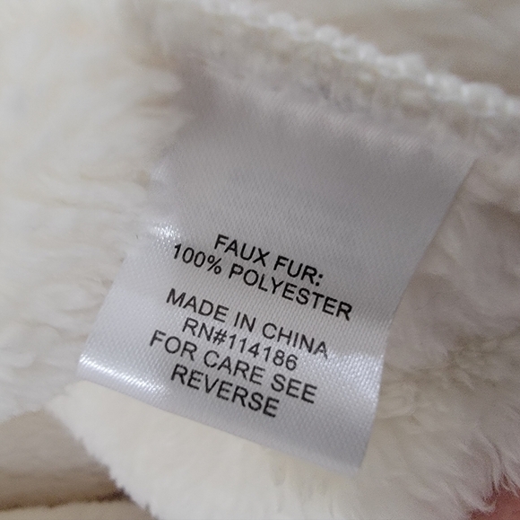 Song N Spirit Faux Fur Vest Size XXL Furry, Cozy - Picture 12 of 14